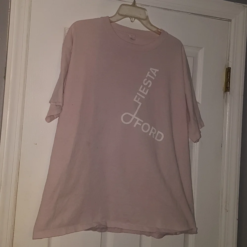 Ford Fiesta tshirt size‎ xl